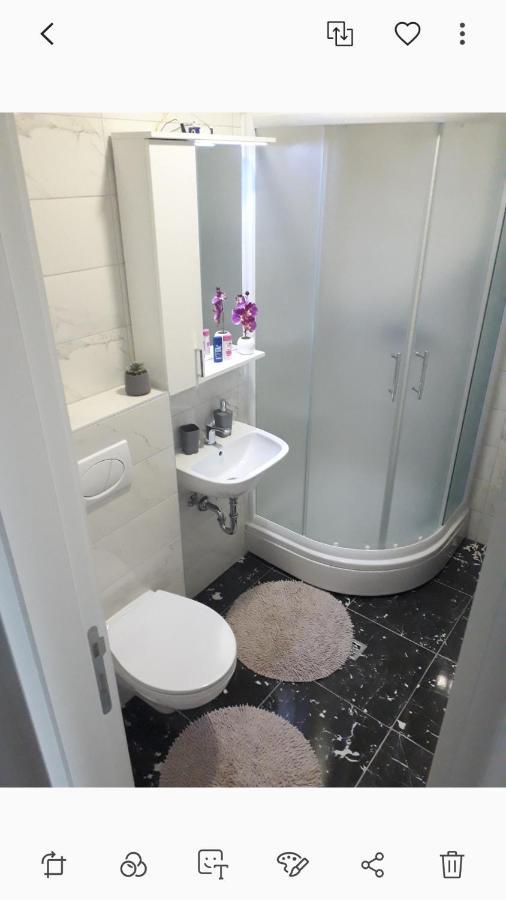 Studio Apartman Promenada سراييفو المظهر الخارجي الصورة